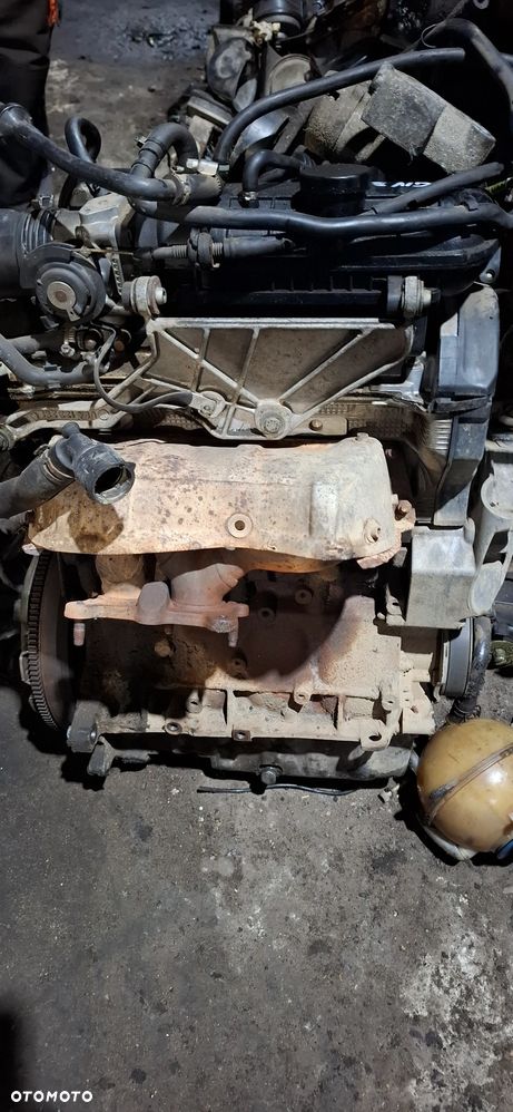 Silnik słupek 1.8 20V AGN  SEAT TOLEDO II Golf IV - 4