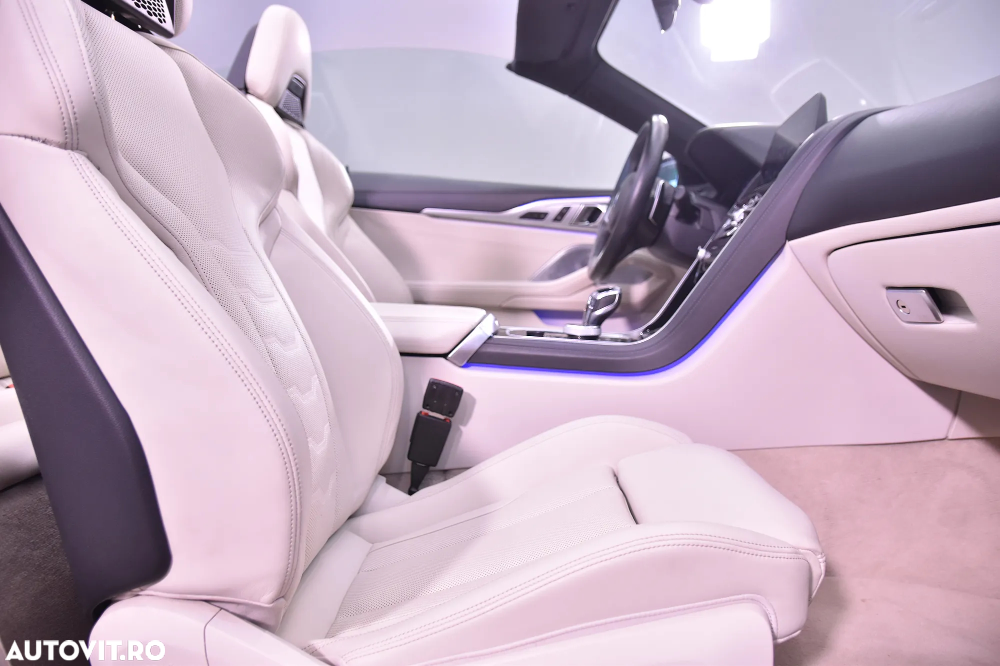 BMW M8 M850i xDrive AT - 19