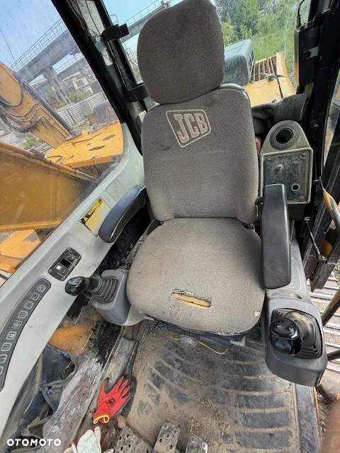 JCB JS 200 L - 12
