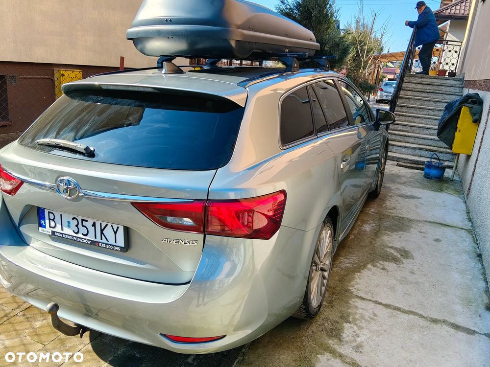 Toyota Avensis - 4
