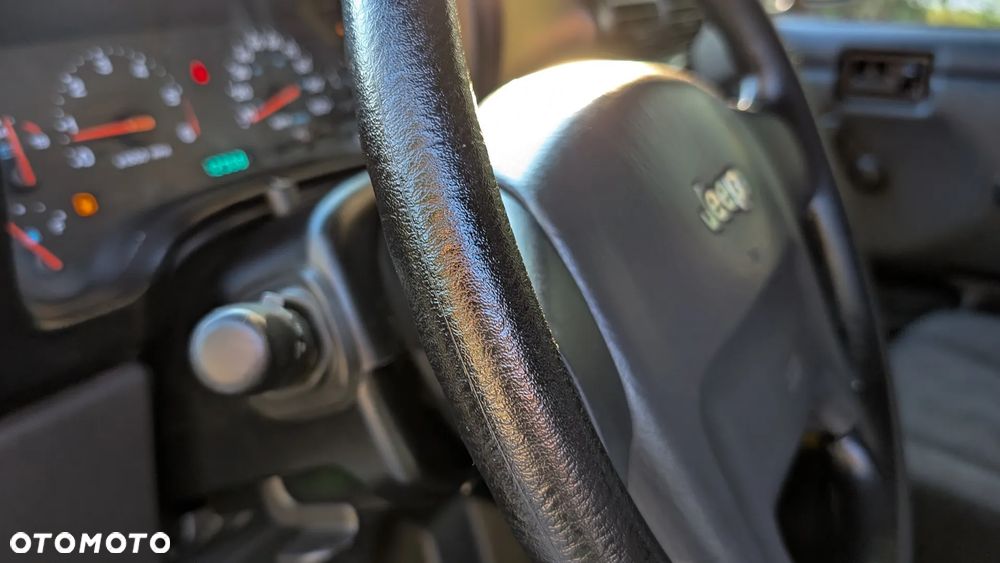 Jeep Wrangler - 35