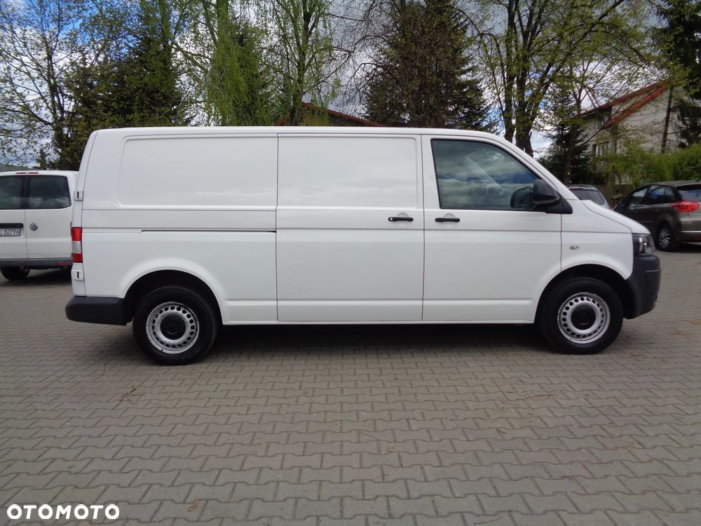 Volkswagen T5 LIFT - 3