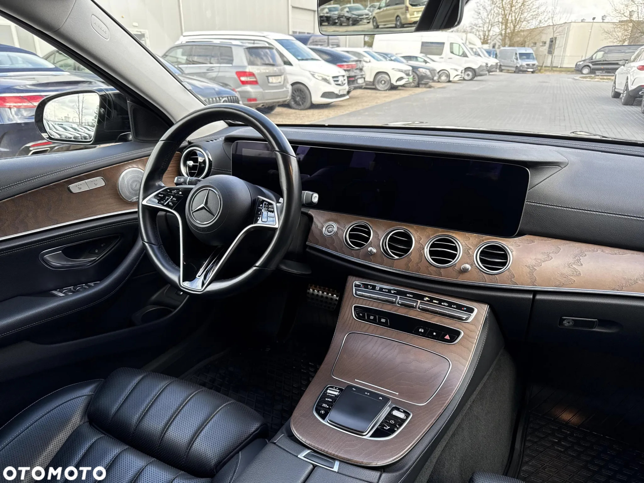 Mercedes-Benz Klasa E 220 d 4Matic T All-Terrain 9G-TRONIC Avantgarde - 18