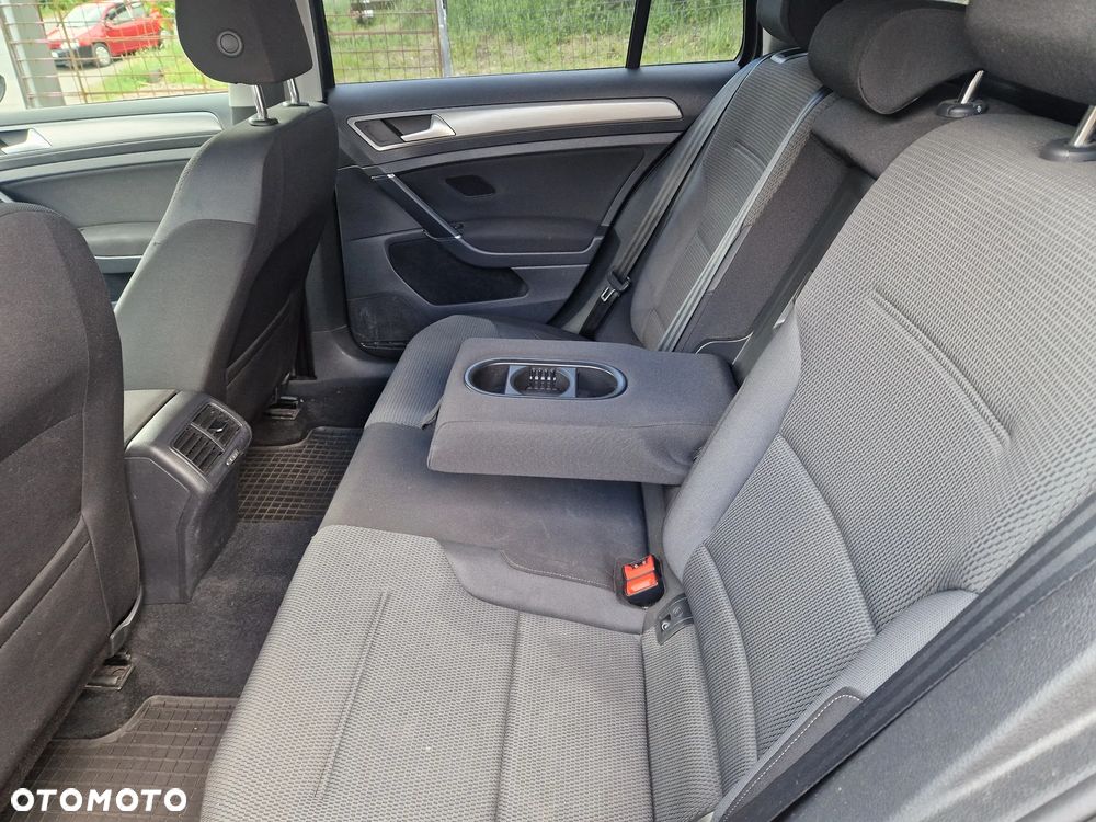Volkswagen Golf 1.6 TDI BlueMotion Trendline - 10