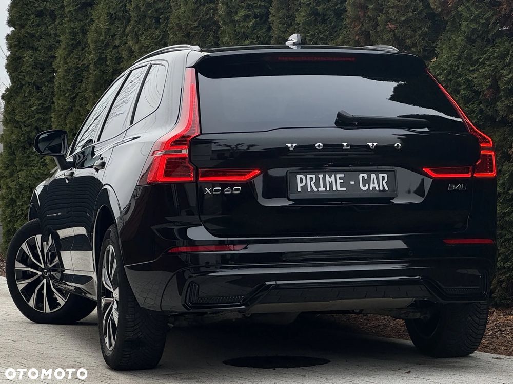 Volvo XC 60 B4 D AWD Plus Dark - 6