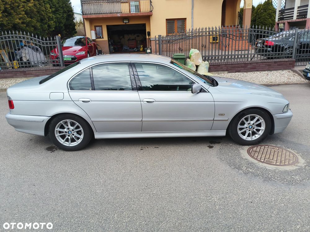 BMW Seria 5 - 21