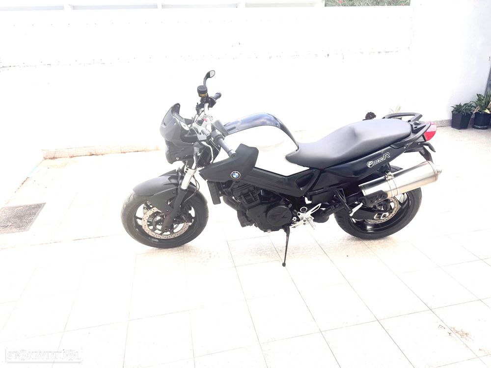 BMW F 800 R Naked - 2