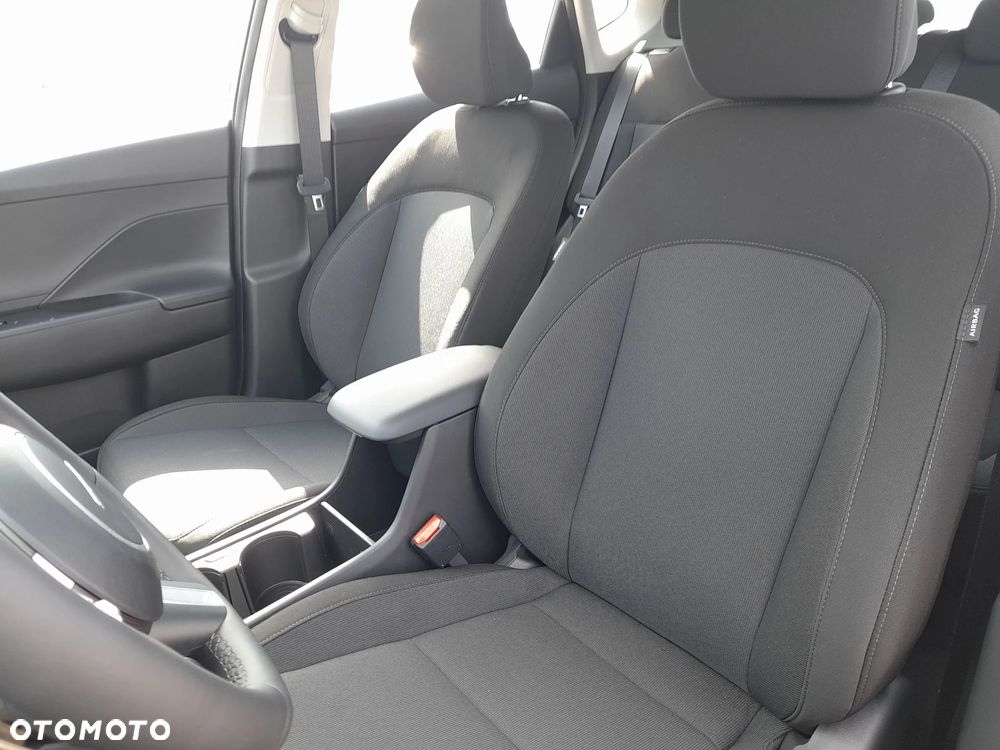Hyundai Kona ver-1-6-gdi-hybrid-smart-dct - 13