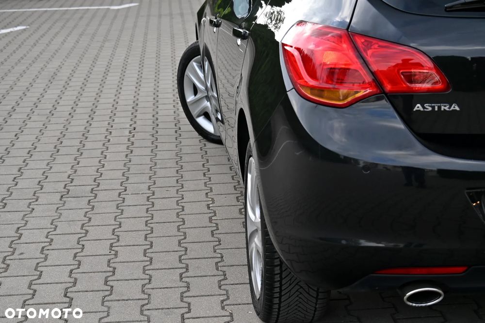 Opel Astra 1.4 T Enjoy - 21