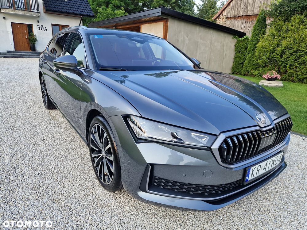 Skoda Superb 2.0 TDI SCR 4x4 L&K DSG - 14