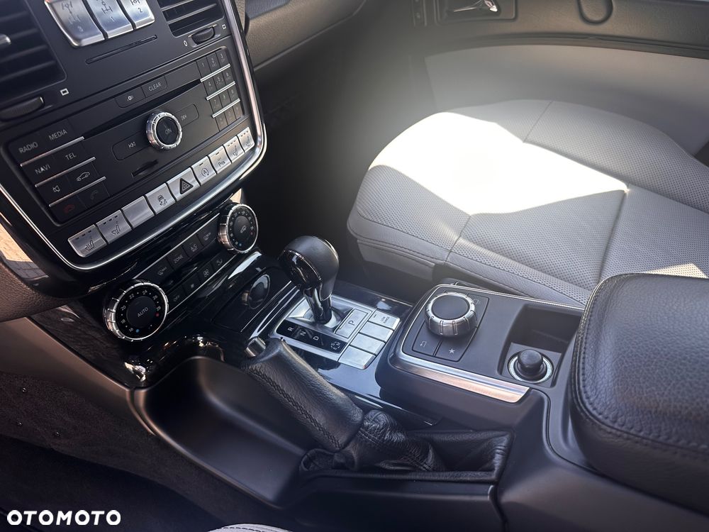 Mercedes-Benz Klasa G 350 d 7G-TRONIC - 28