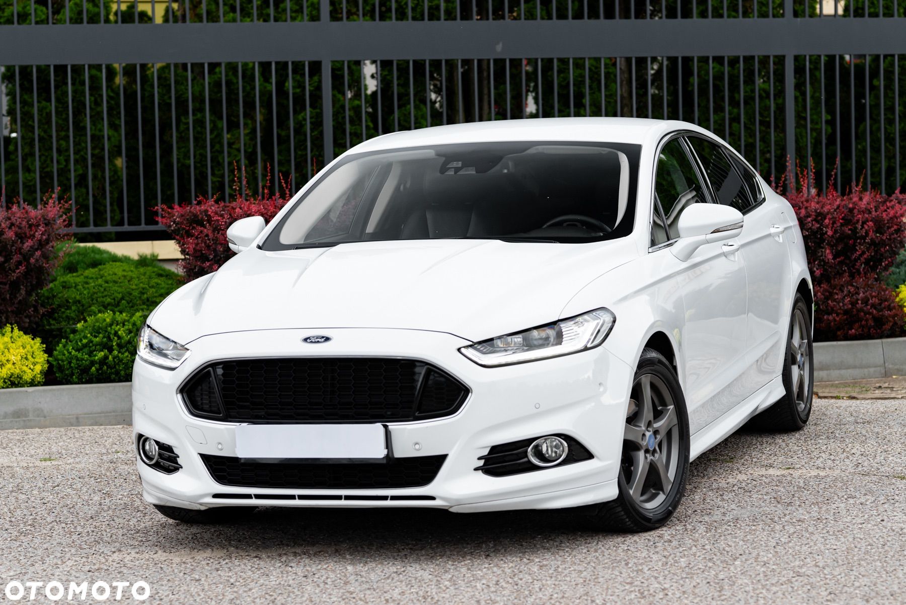 Ford Mondeo 2.0 TDCi ST-Line X 4WD PowerShift - 1