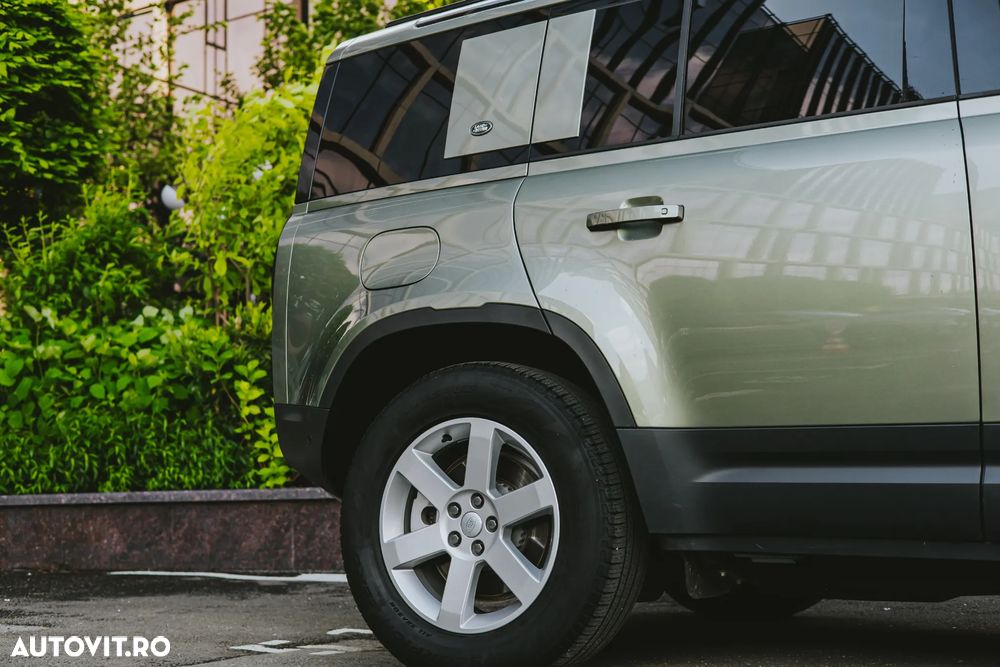 Land Rover Defender 110 3.0D 300 MHEV Hard Top SE - 10