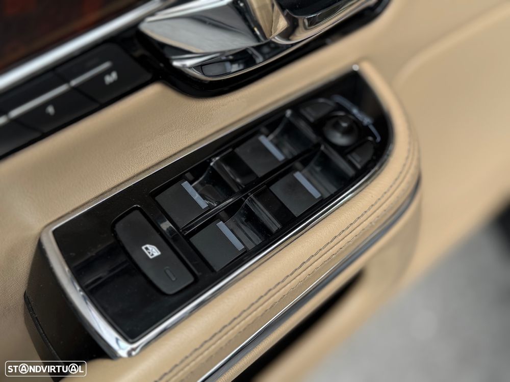 Jaguar XJ 3.0 D V6 Premium Luxury - 15