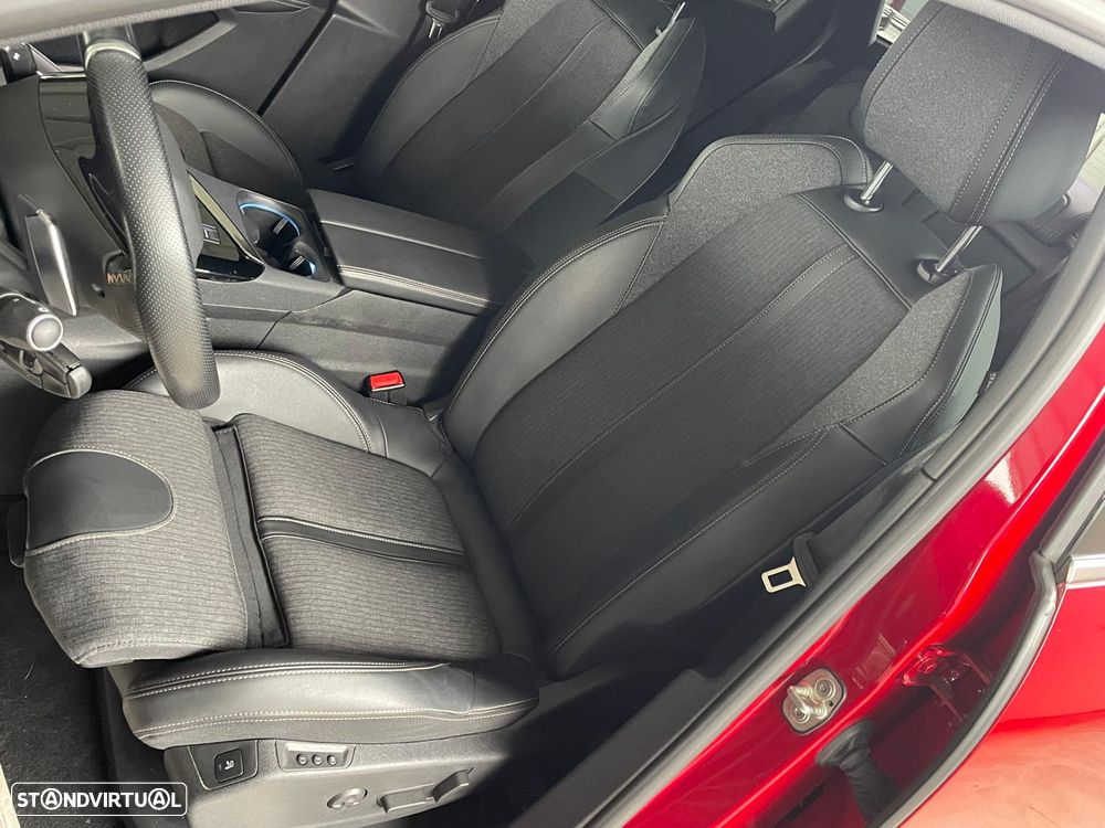 Peugeot 3008 1.2 PureTech GT Line EAT6 - 9