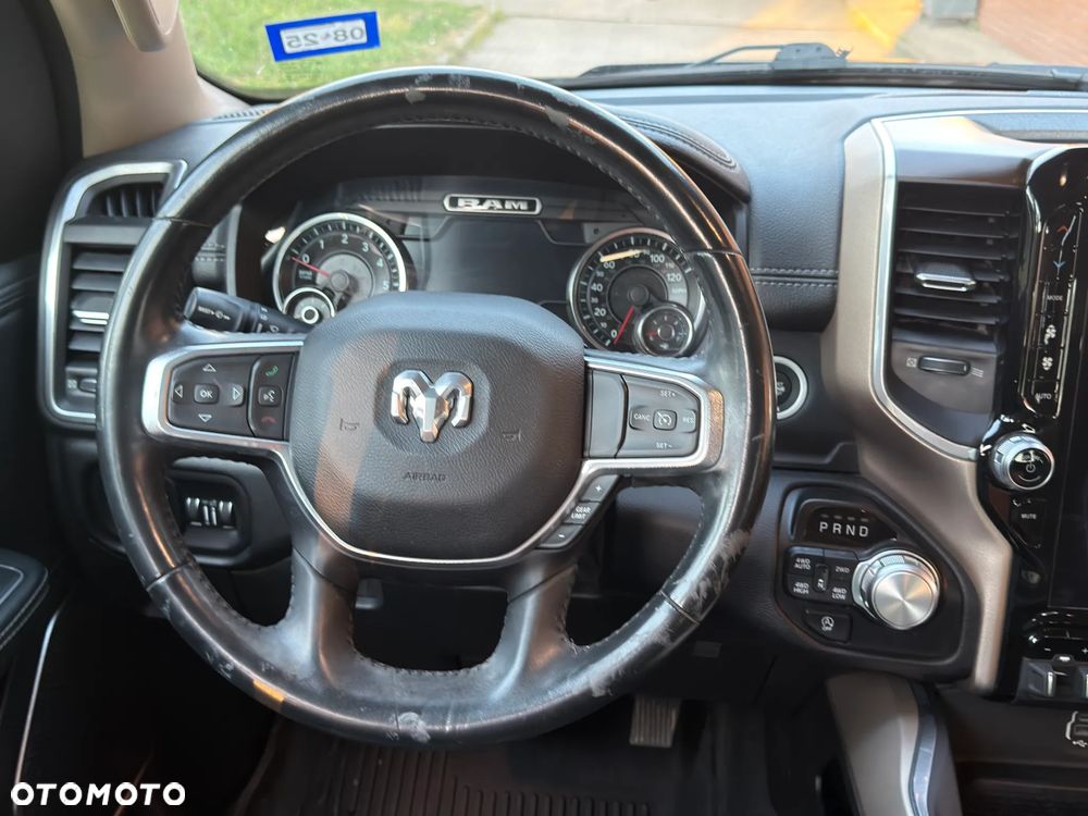RAM 1500 Quad Cab Longbed Laramie - 22