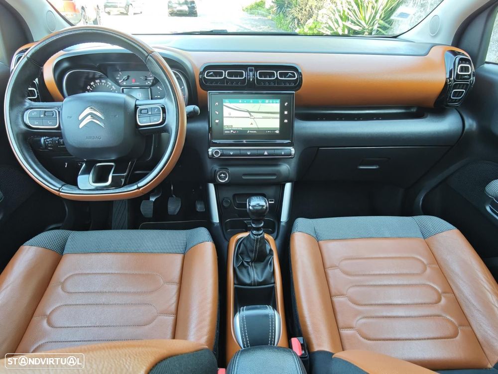 Citroën C3 Aircross 1.2 PureTech Shine Pack - 25