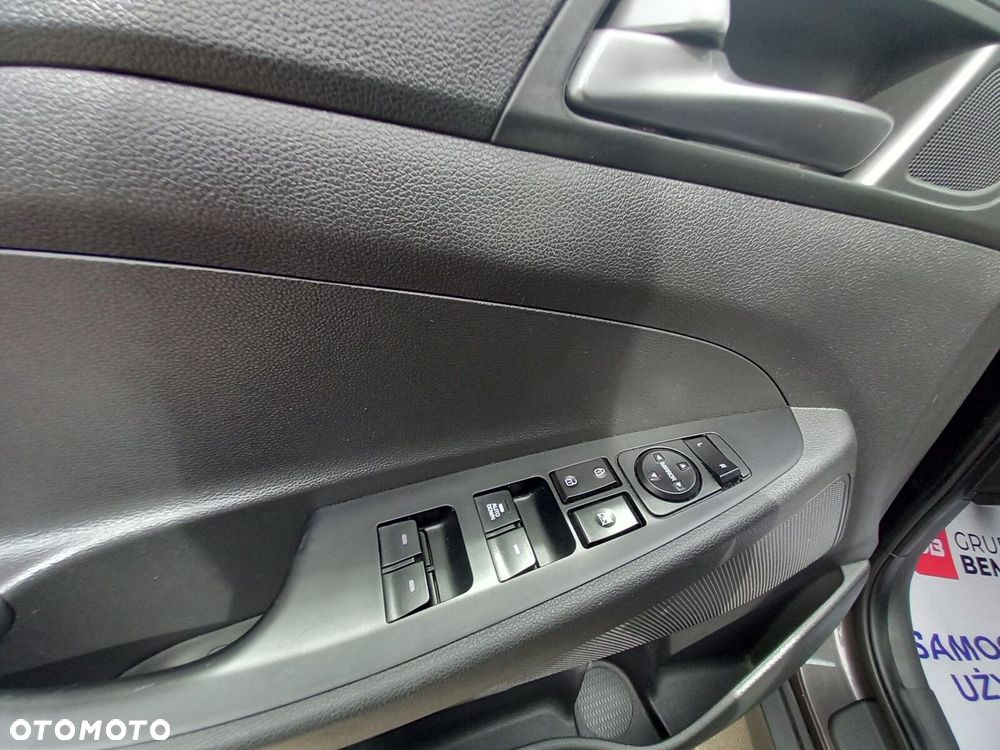 Hyundai Tucson 1.6 GDI BlueDrive Comfort 2WD - 17