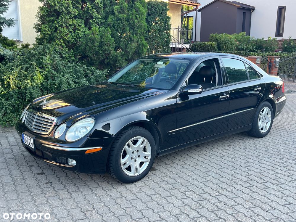 Mercedes-Benz Klasa E 350 4Matic Automatik Elegance - 12