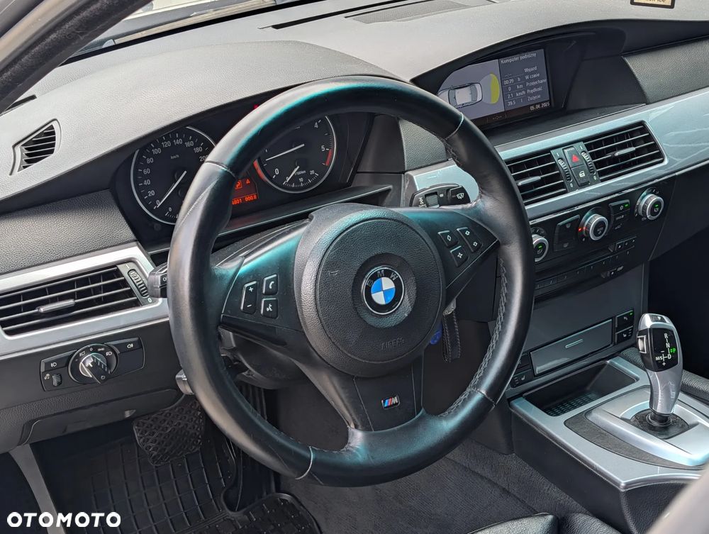 BMW Seria 5 530d Edition Sport - 15