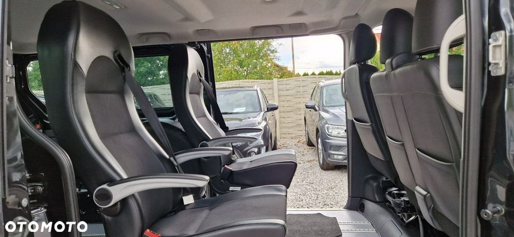 Opel Vivaro - 24
