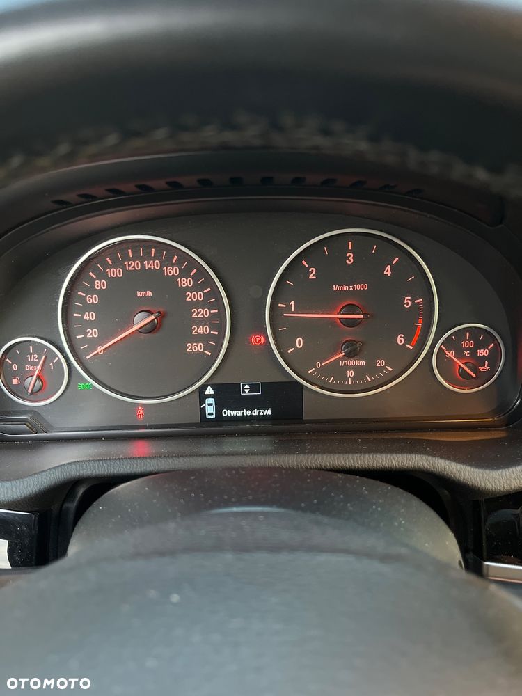 BMW X3 xDrive20d - 23