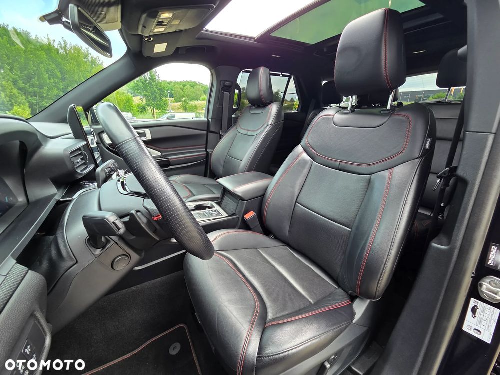 Ford Explorer 3.0 EcoBoost PHEV 4WD ST-Line - 24