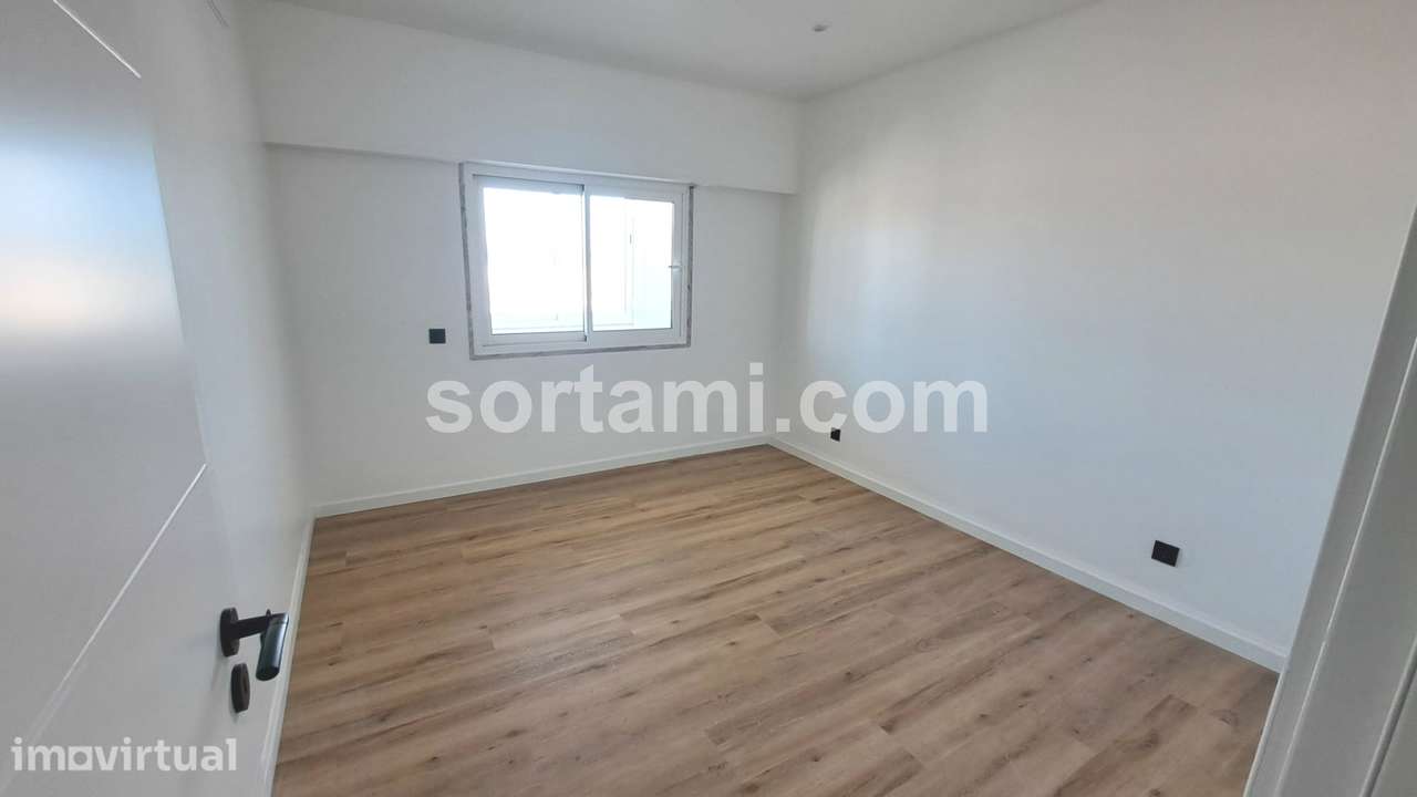 Apartamento T1 Venda em Quarteira,Loulé - Grande imagem: 5/8