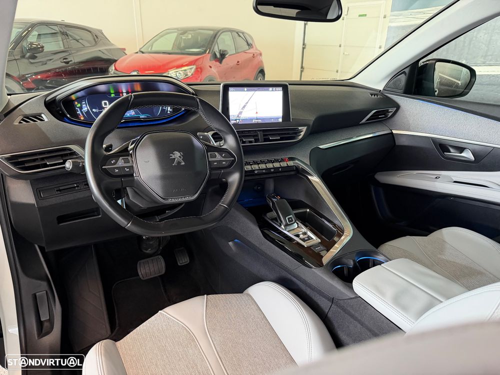 Peugeot 3008 1.6 BlueHDi Allure EAT6 J18 - 10