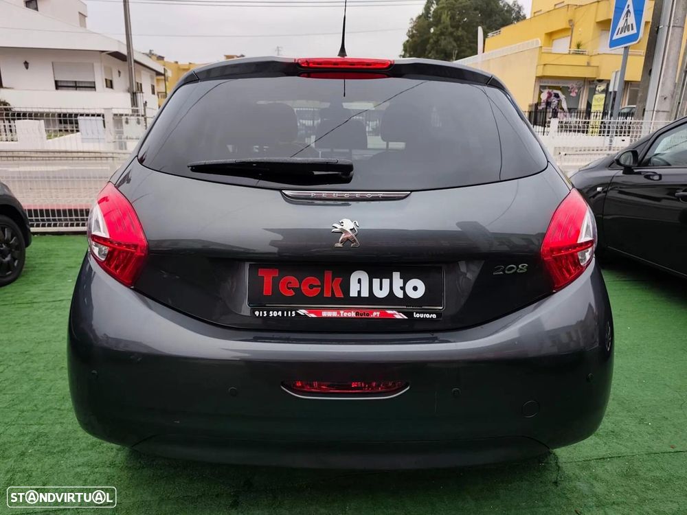 Peugeot 208 1.2 PureTech Active - 6