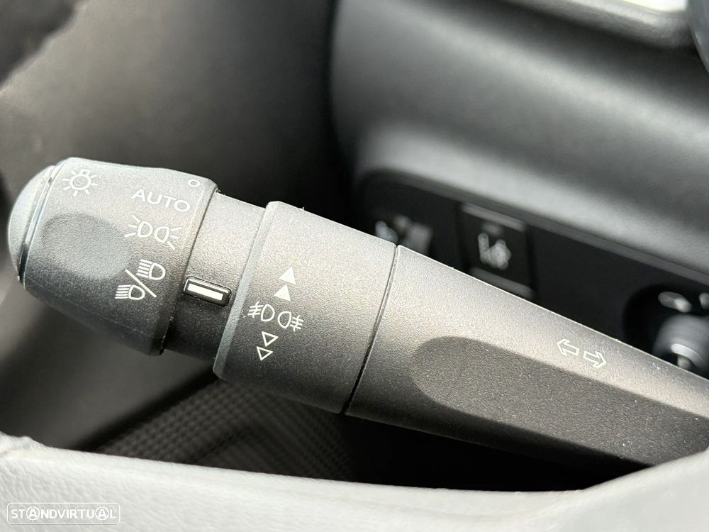 Citroën C3 Pure Tech S&S Shine - 23