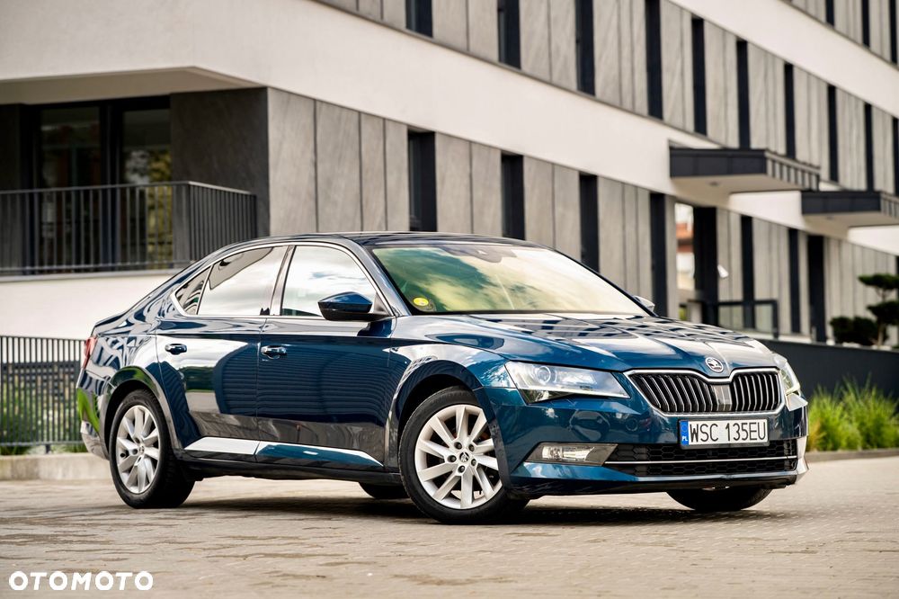 Skoda Superb 1.6 TDI DSG Style - 3
