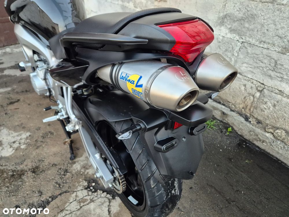 Yamaha FZ6 - 12