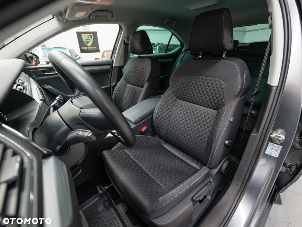 Skoda Superb 2.0 TDI SCR Ambition - 18