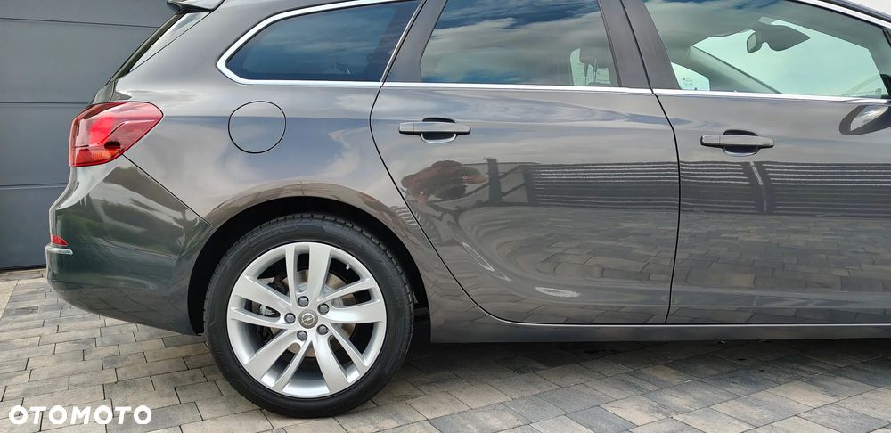 Opel Astra 1.6 ECOTEC DI Turbo ecoFLEX St Exklusiv - 10