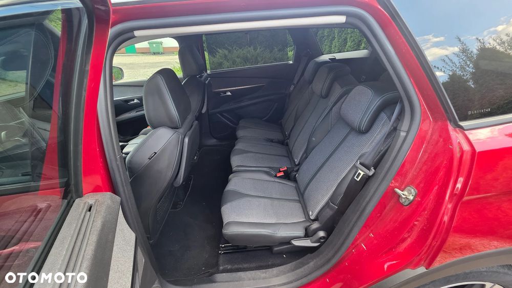 Peugeot 5008 - 24