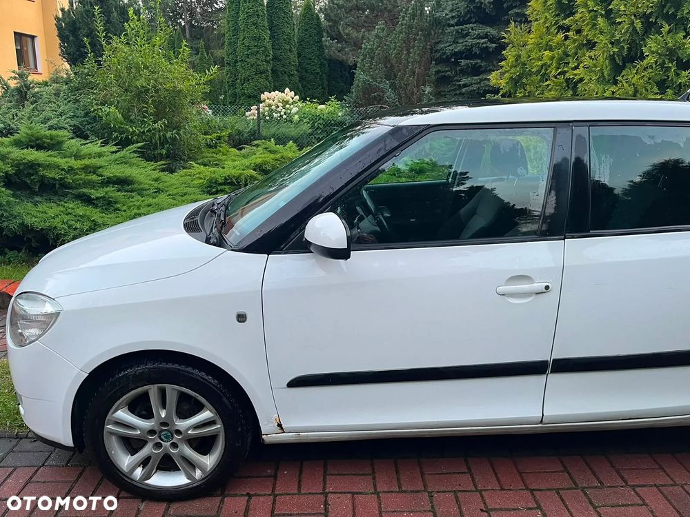Skoda Fabia 1.6 16V Style - 17