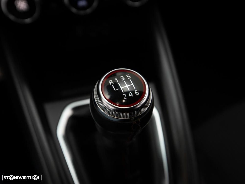 Renault Clio 1.5 Blue dCi RS Line - 19