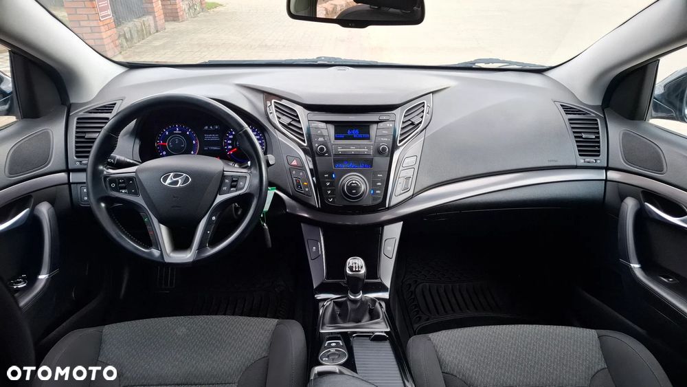 Hyundai i40 1.7 CRDi Comfort - 17