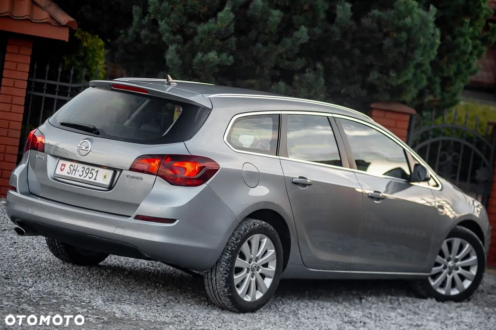 Opel Astra 1.6 Turbo Automatik Color Edition - 13