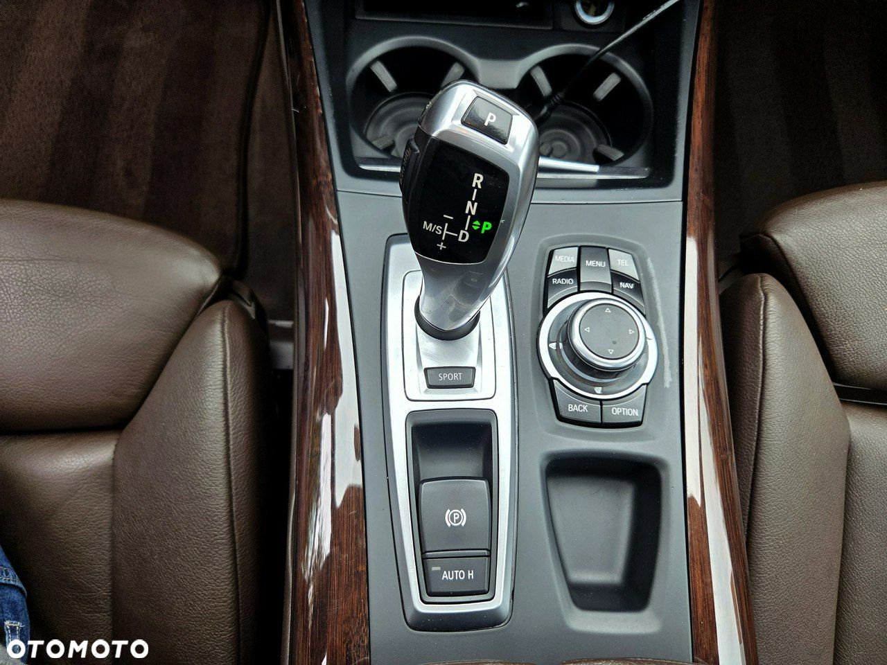 BMW X5 xDrive40d - 23