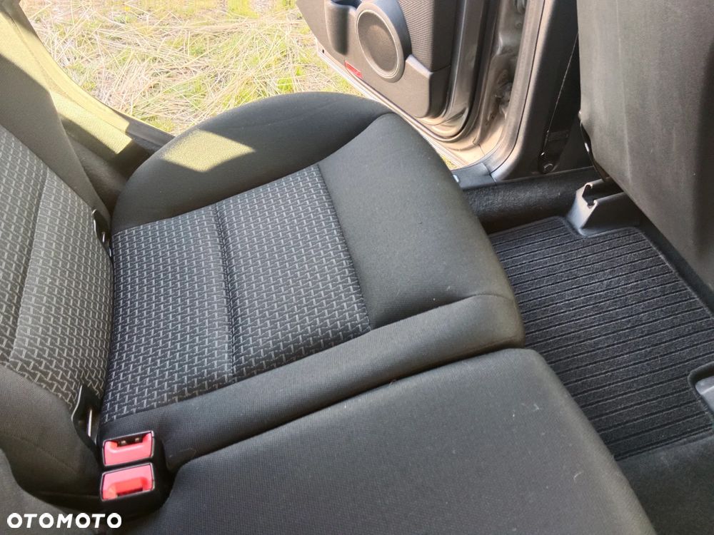 Mercedes-Benz Klasa B 160 BlueEFFICIENCY SPORT EDITION - 17