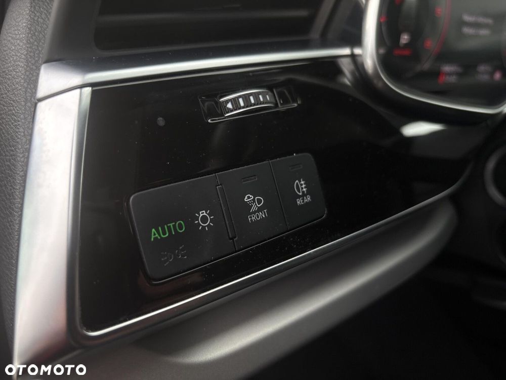 Audi Q7 - 13