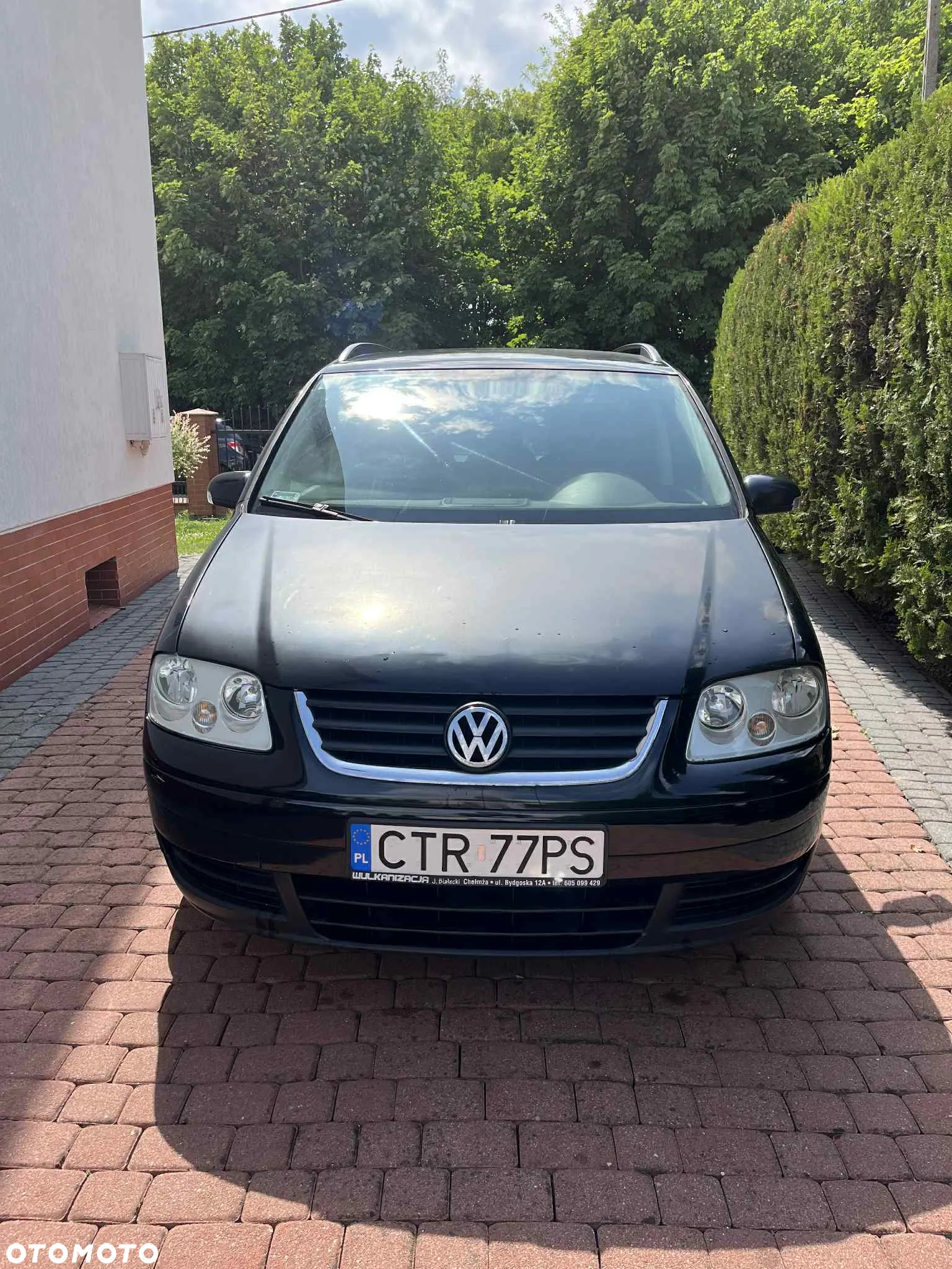 Volkswagen Touran - 5