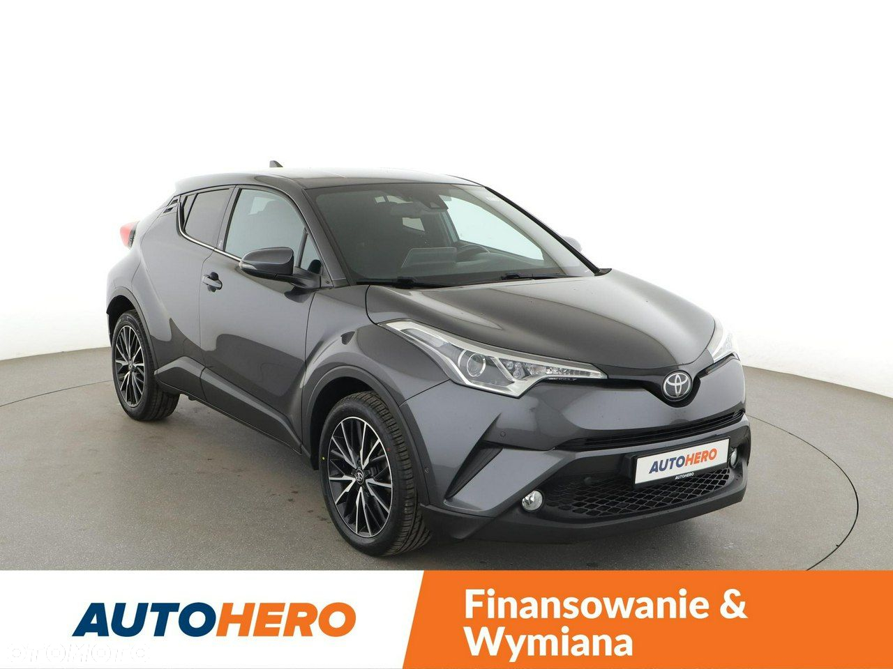 Toyota C-HR 1.2 Turbo Team Deutschland - 10
