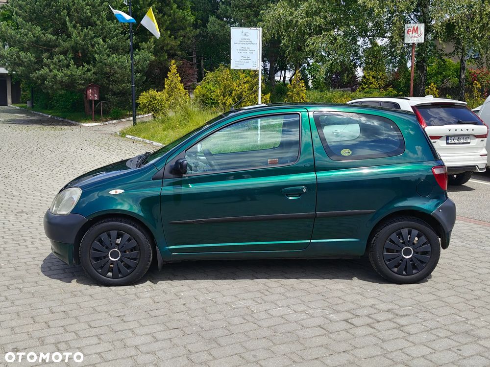 Toyota Yaris 1.0 Luna - 4