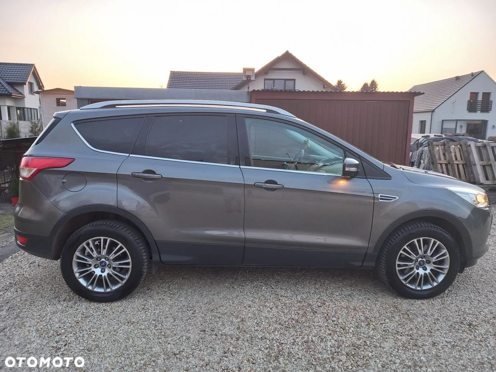 Ford Kuga - 4