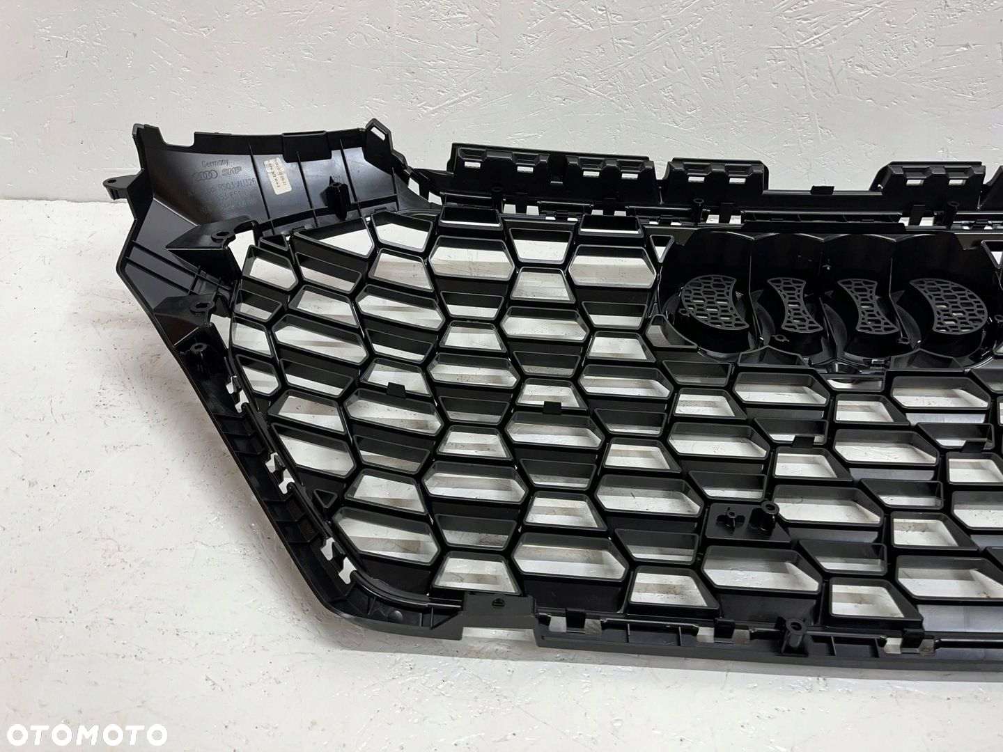 Audi RSQ3 2018- ATRAPA GRILL 83A853651D ORG - 10