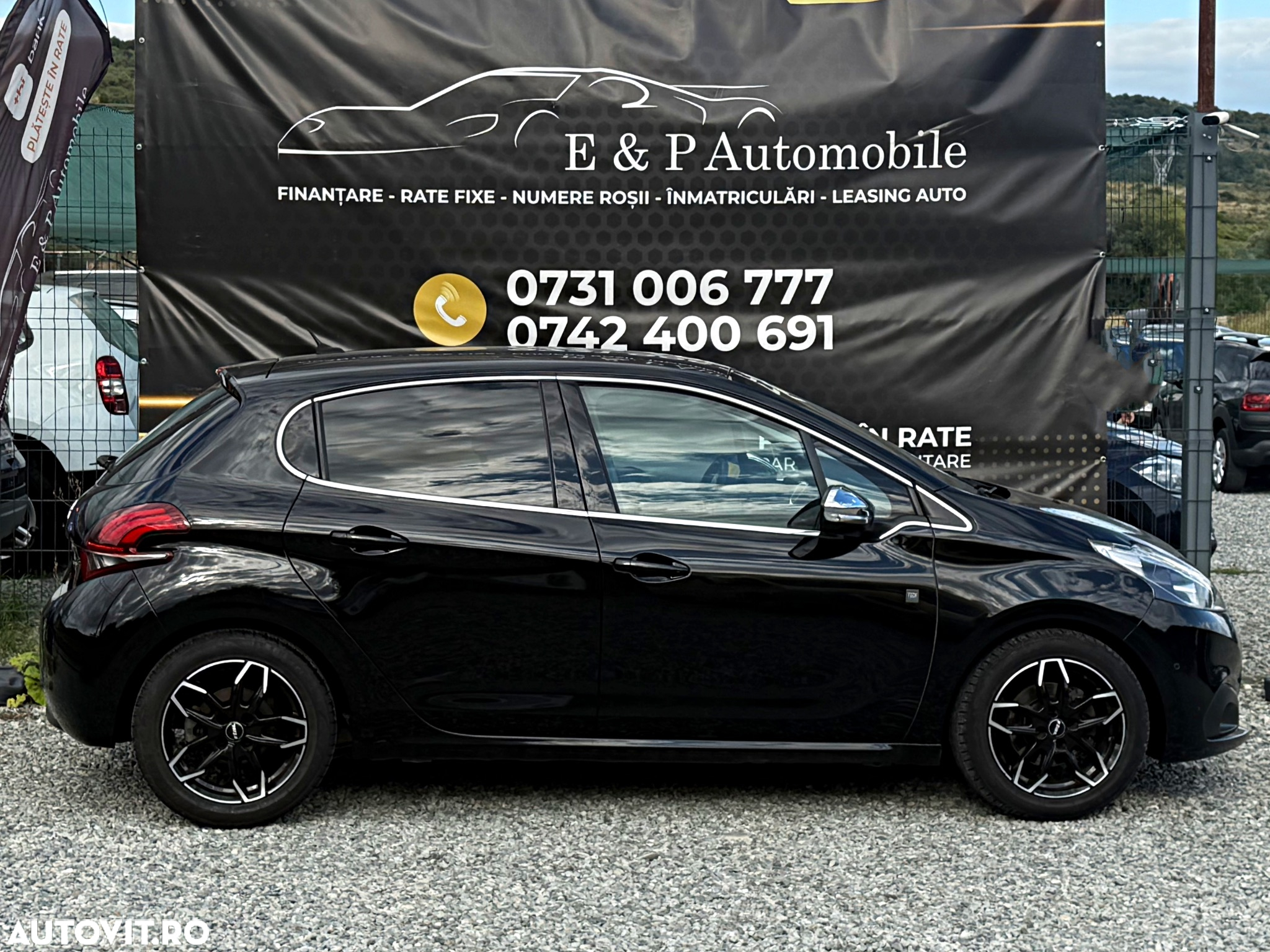 Peugeot 208 PureTech 110 Stop & Start Tech Edition - 11