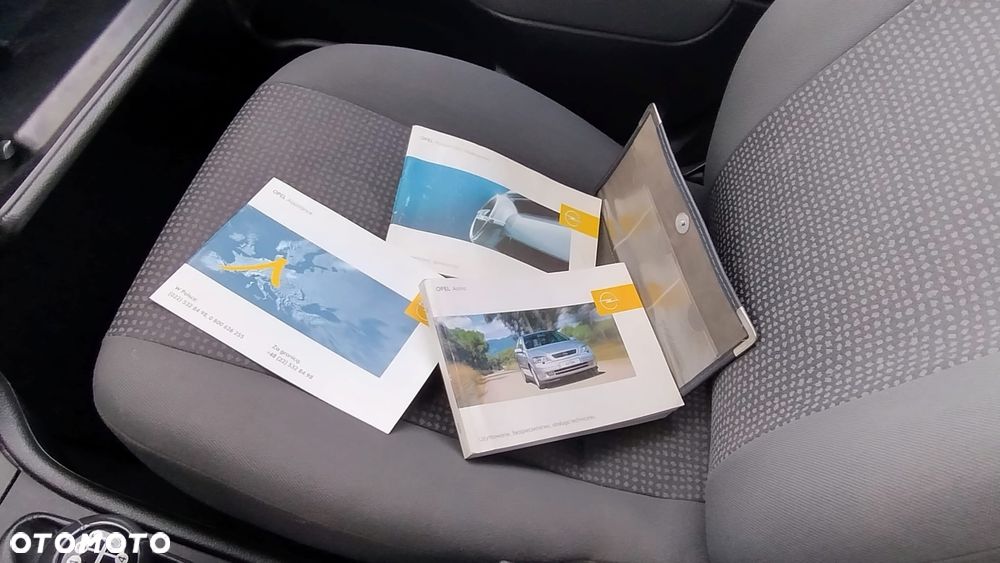 Opel Astra 1.4 Enjoy - 15